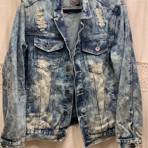 Men’s distressed Jean Jacket